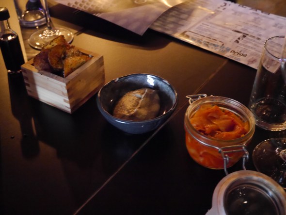 Chips, Edamame, Kim Chi - served up with a unique style